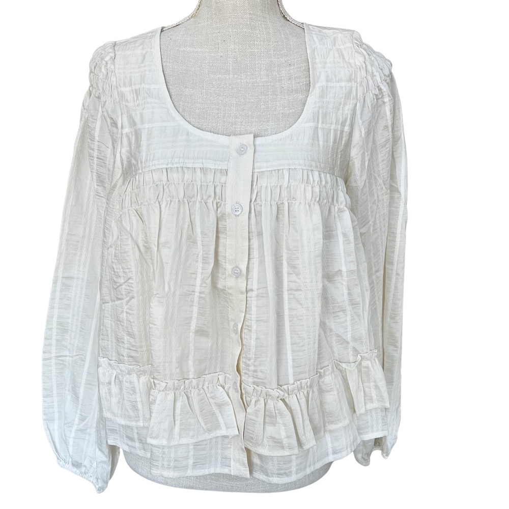 Ruffle Hem Peasant Blouse in Ecru - Picture 5 of 16